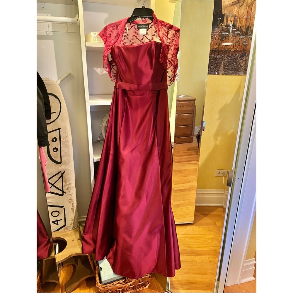 Maroon Strapless Dress